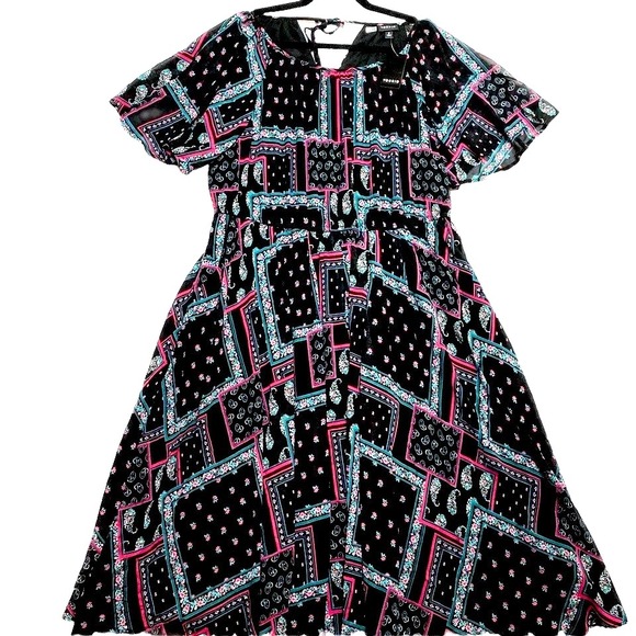 torrid Dresses & Skirts - Torrid Dress Womens 2X Black Flutter Sleeve Midi Chiffon Pleated $85